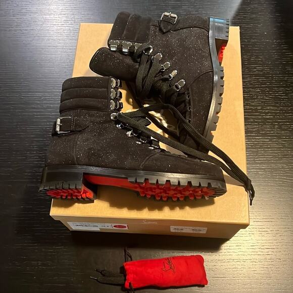 CHRISTIAN LOUBOUTIN Crosta Star Who Runs Flat Boots Size 38.5 Black - Picture 3 of 9